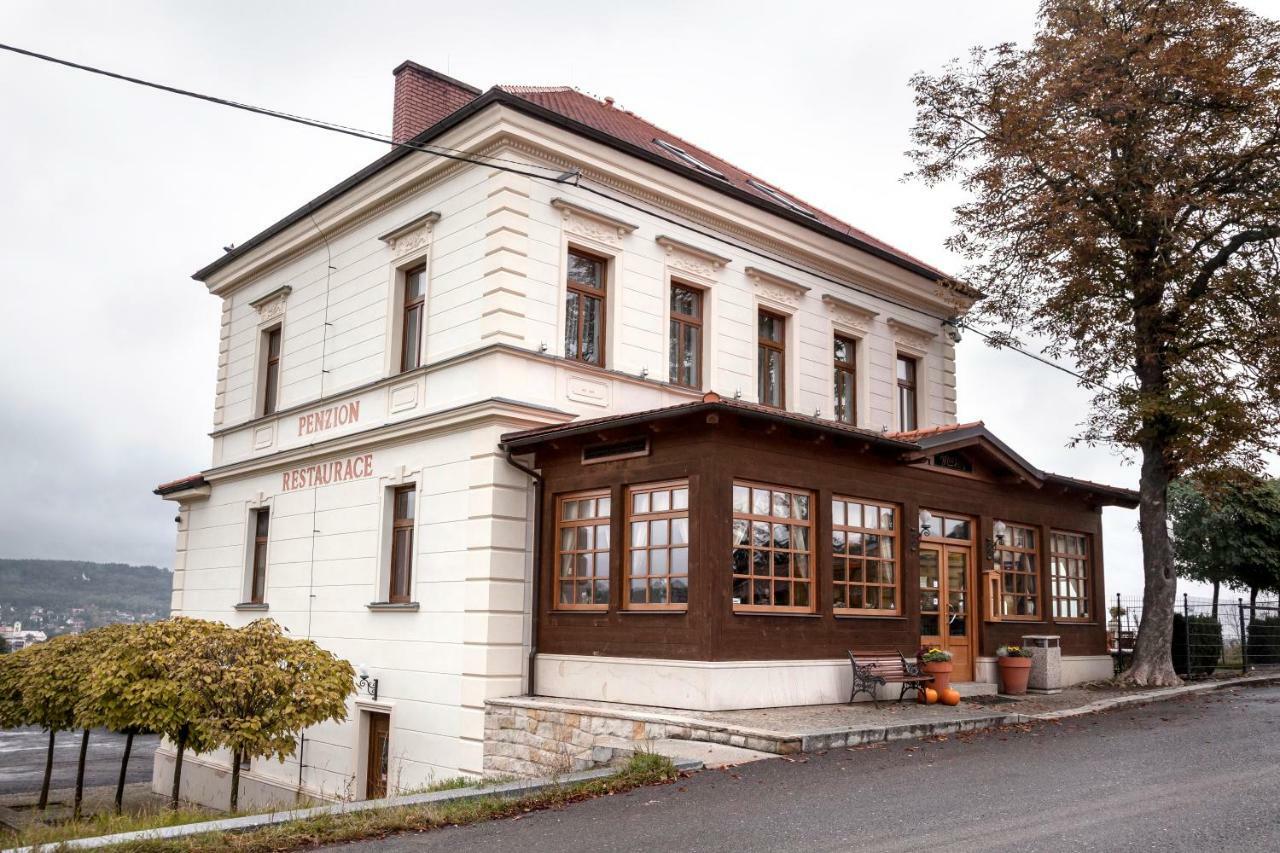 Penzion Marjana Mníšek pod Brdy Dış mekan fotoğraf